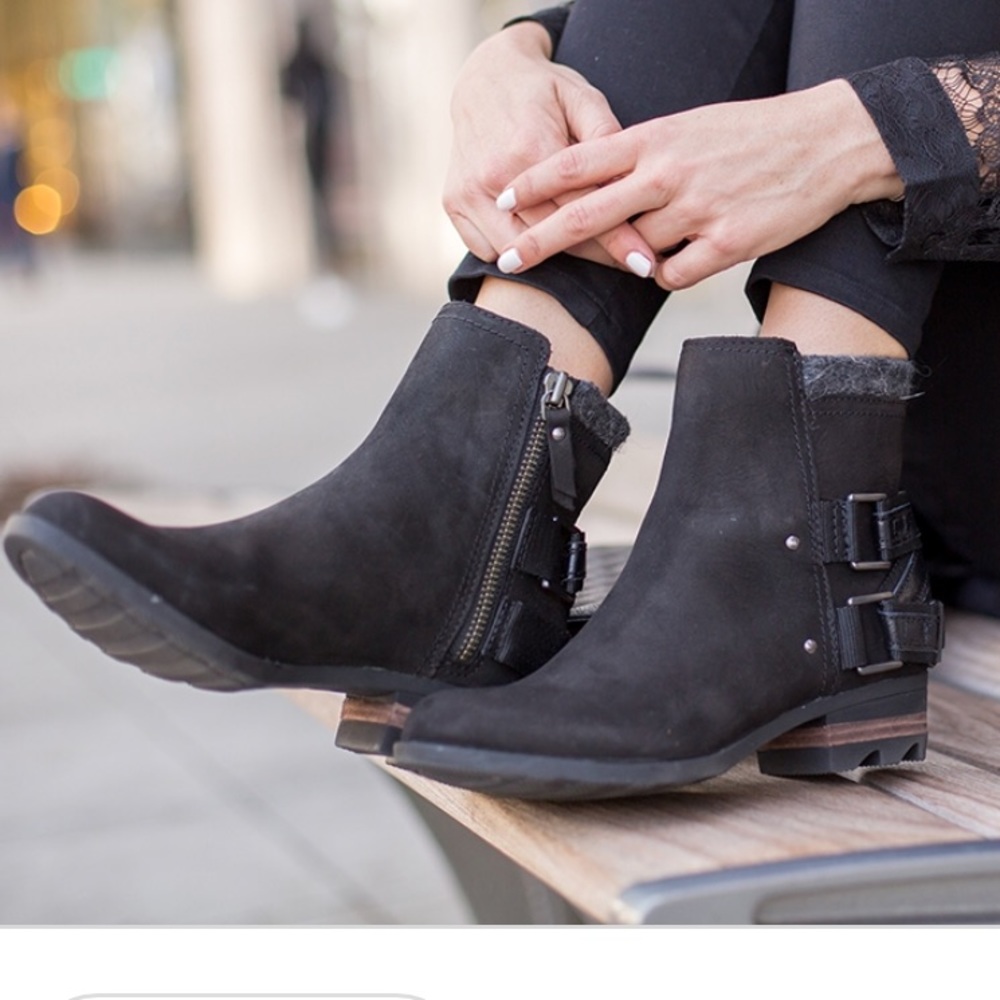 Sorel Lolla Waterproof Leather Bootie - Black